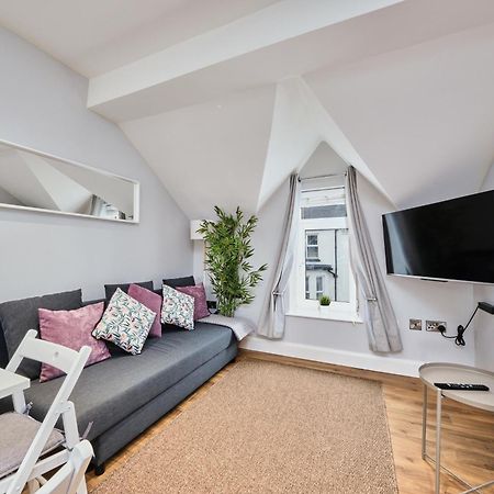 3 Princess Green - Portrush By The Sea Экстерьер фото