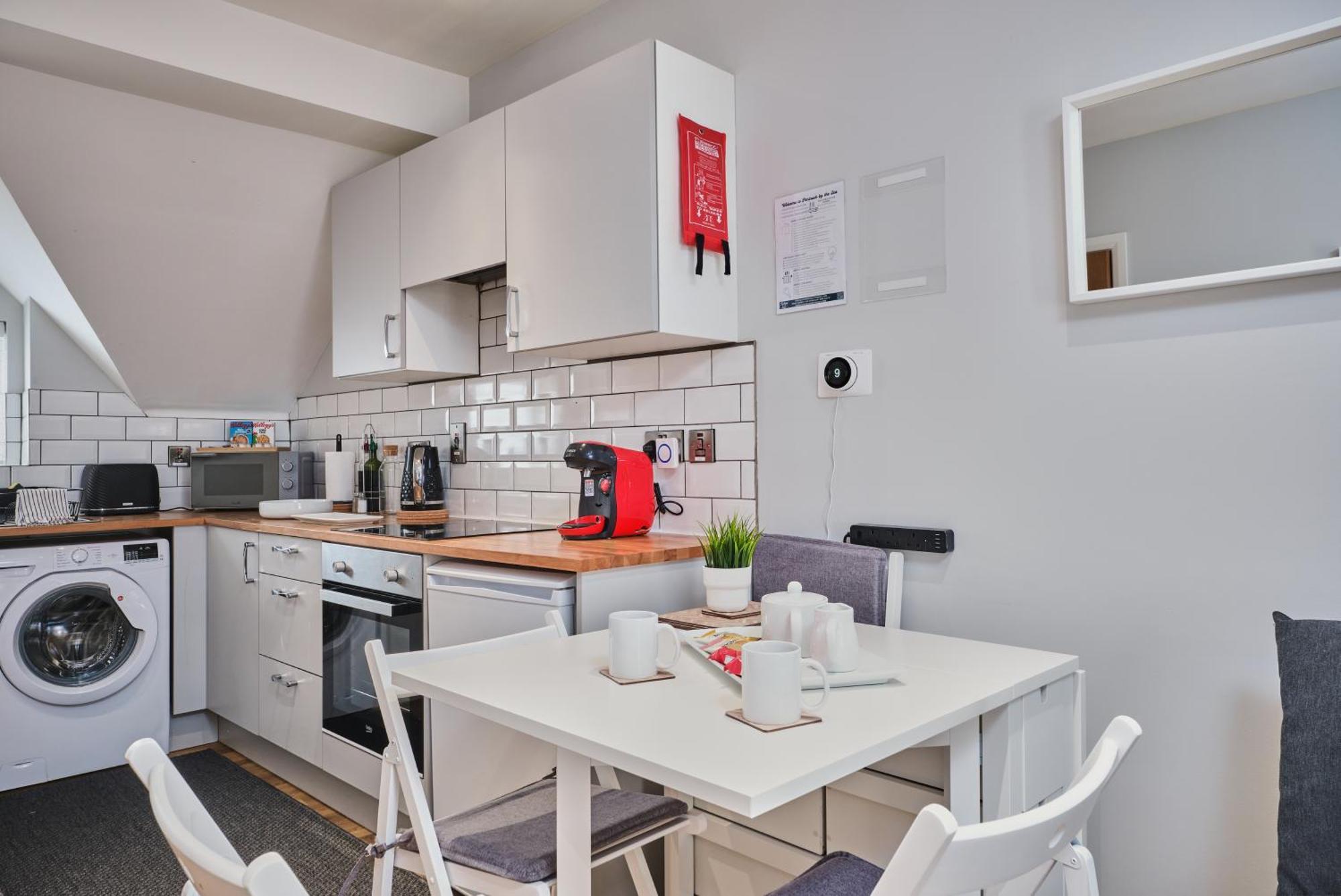 3 Princess Green - Portrush By The Sea Экстерьер фото